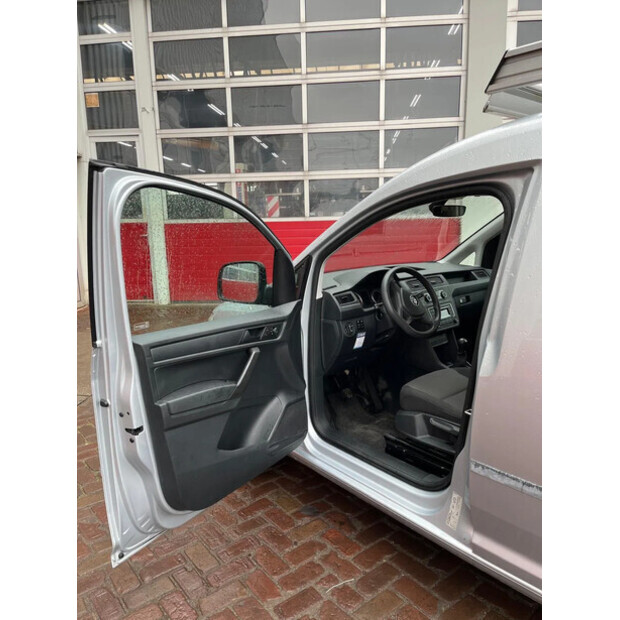 2017 Volkswagen Caddy-42334491