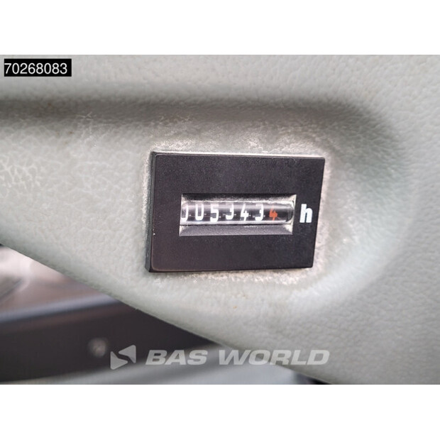 2017 ليبهير R966 LC-42336406