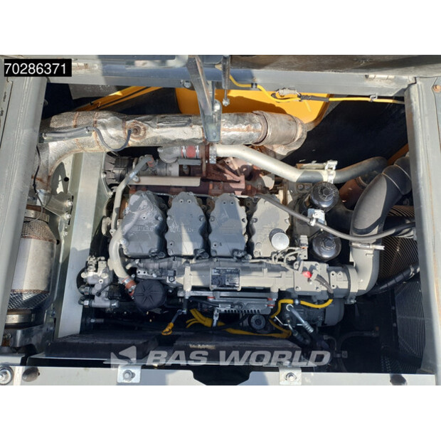 2019 ليبهير R934LC-42337070