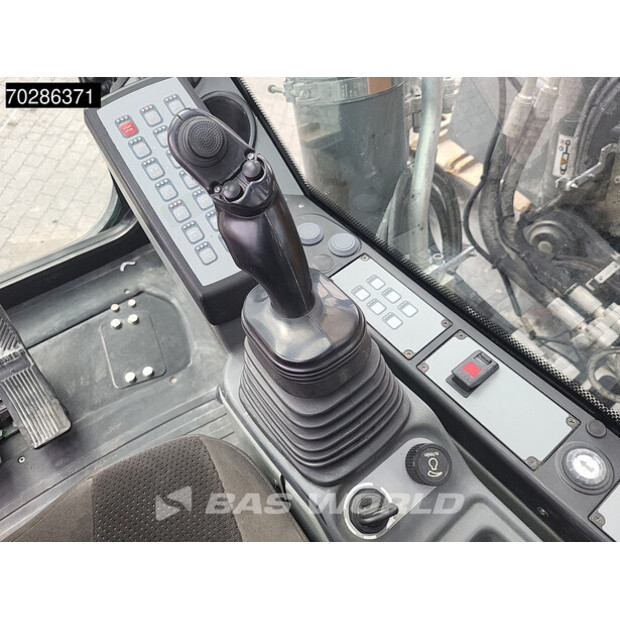 2019 ليبهير R934LC-42337091