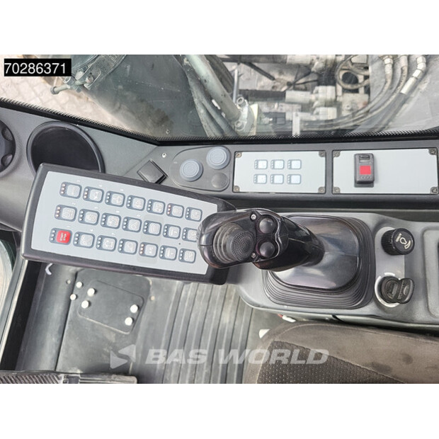 2019 ليبهير R934LC-42337093