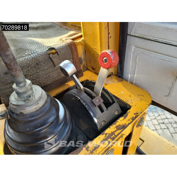 1987 Liebherr LR631B-42337850