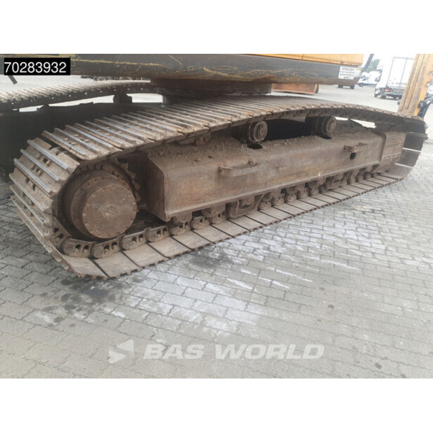 2017 Hyundai HX380L-42337884