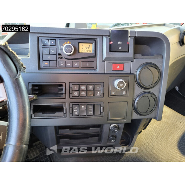 2017 Renault T440-42338302