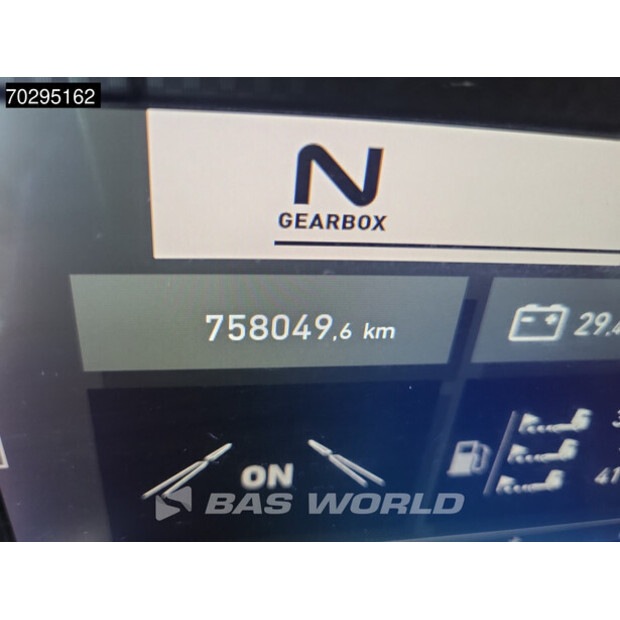 2017 Renault T440-42338312