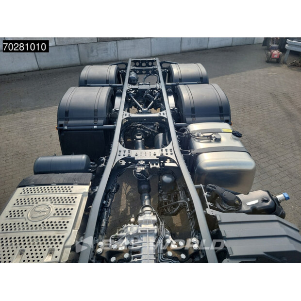 2023 Mercedes-Benz Arocs 2636-42338410