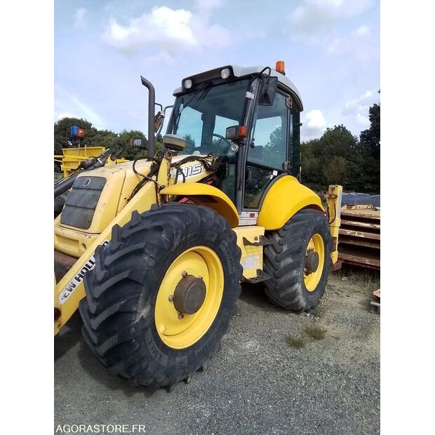 New Holland LB115B-42351944