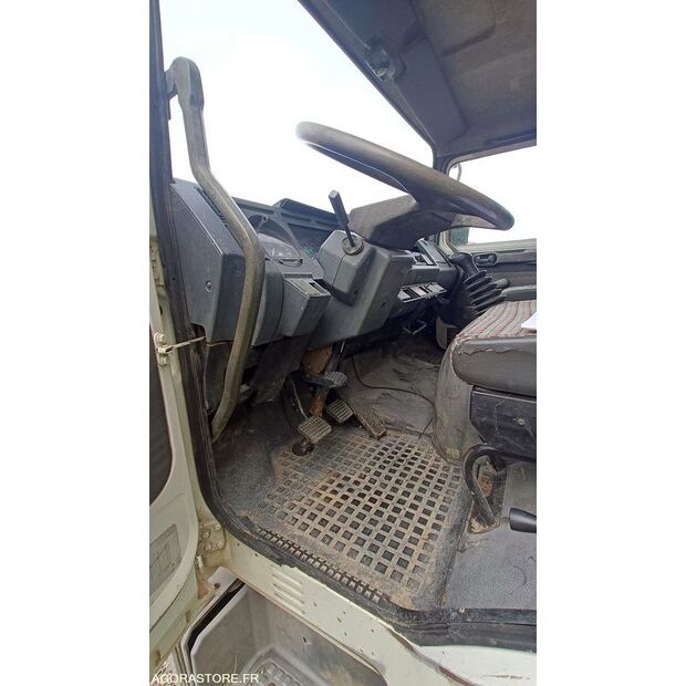 1994 رينو S120-42351963