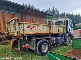 Image de CAMIONS À PLATEAU 2004 Renault Kerax