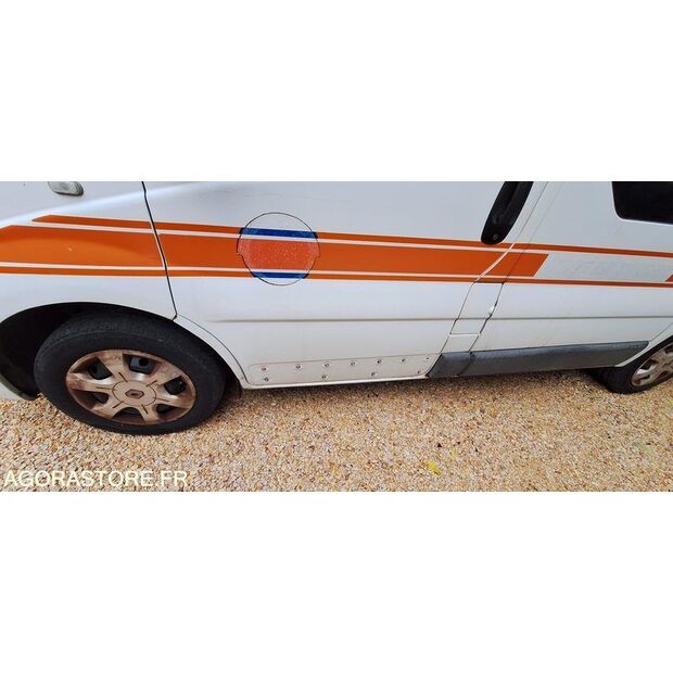 2006 رينو Trafic-42351991