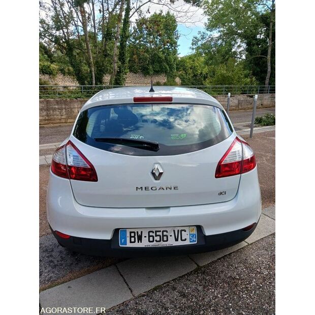 2011 Renault Megane-42352014