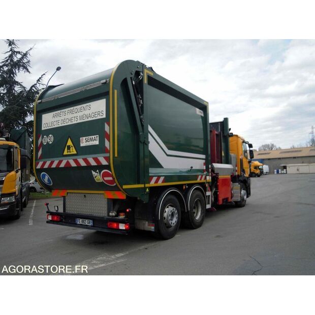 2019 Renault C-42352048