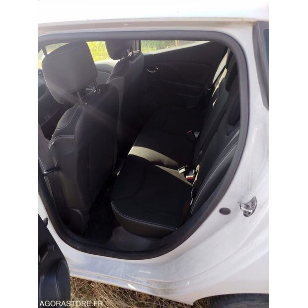 2014 Renault Clio-42352335
