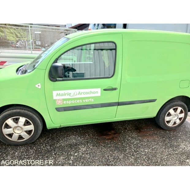 2010 رينو Kangoo-42352397