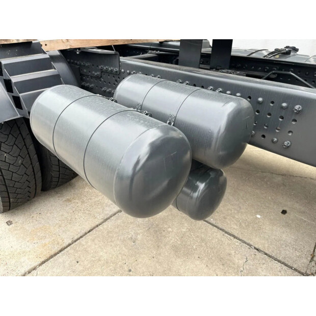 2025 مرسيدس بنز ACTROS 3340-42355243