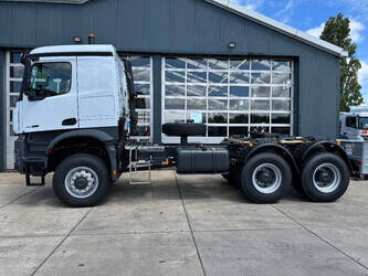 Image de CAMIONS 2025 Mercedes-Benz Arocs 4058 AS