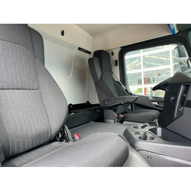 2025 Mercedes-Benz AROCS 3340-42355929