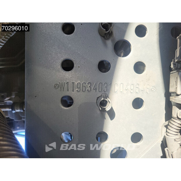 2022 Mercedes-Benz ACTROS 1845-42356793