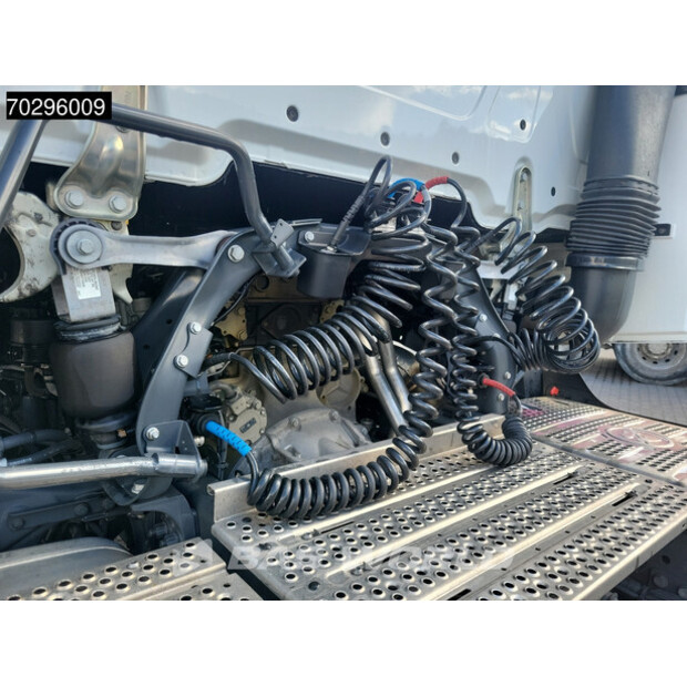 2023 مرسيدس بنز ACTROS 1845-42356805