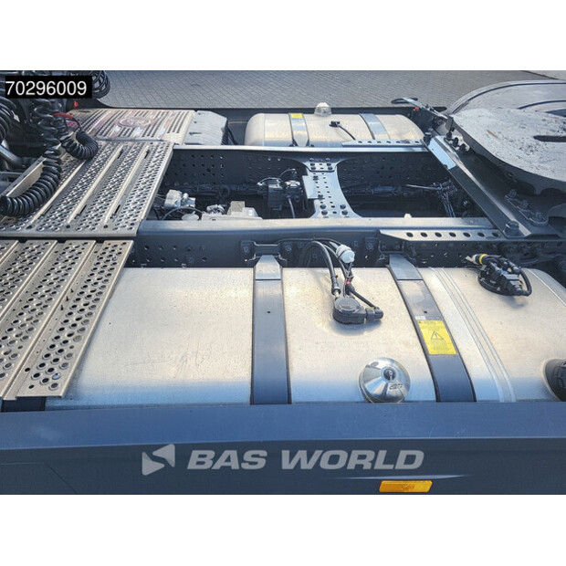 2023 مرسيدس بنز ACTROS 1845-42356806