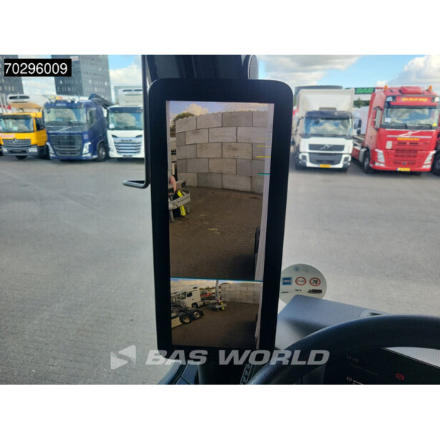 2023 مرسيدس بنز ACTROS 1845-42356825