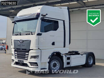 صورة ل رؤوس شاحنات 2025 مان TGX 18.520