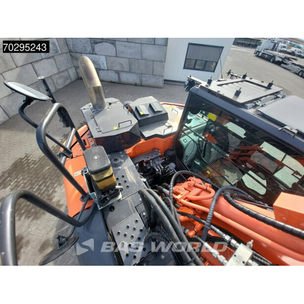 2017 Hitachi ZX135US-6-42356911