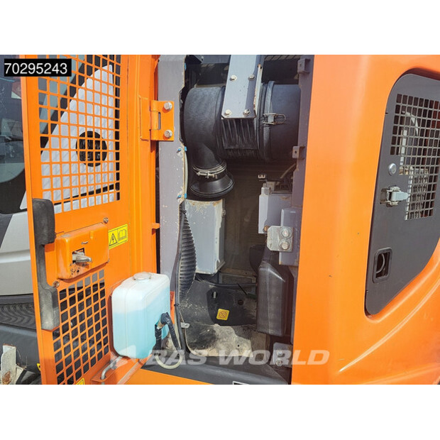 2017 Hitachi ZX135US-6-42356917