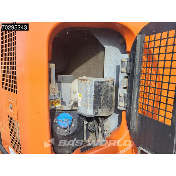 2017 Hitachi ZX135US-6-42356919