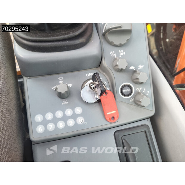2017 Hitachi ZX135US-6-42356934