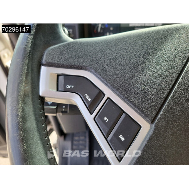 2017 Renault T440-42357261
