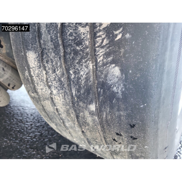 2017 Renault T440-42357279