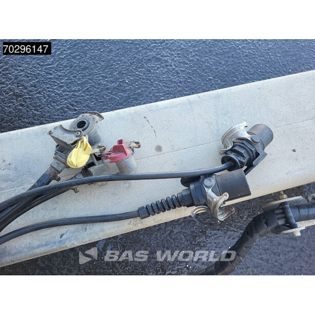 2017 Renault T440-42357282