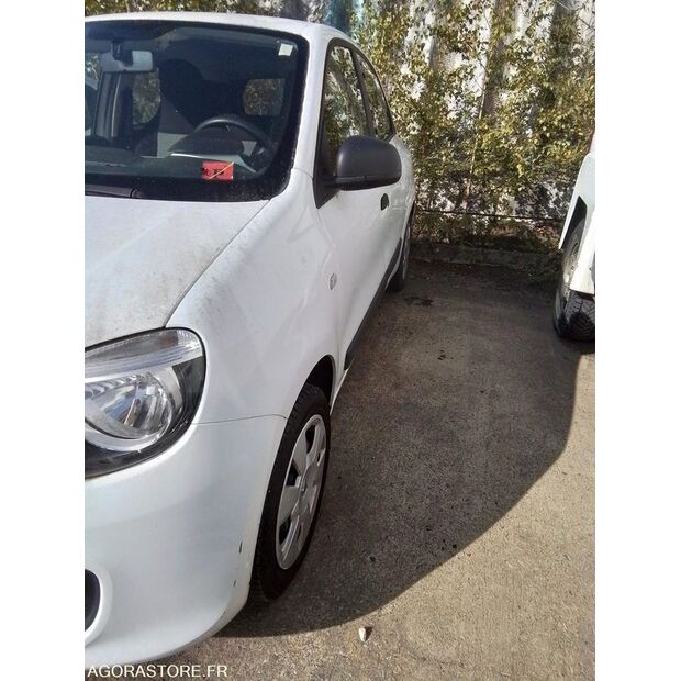 2015 رينو Twingo-42370137