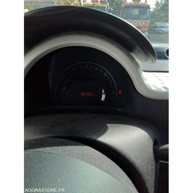 2015 رينو Twingo-42370138