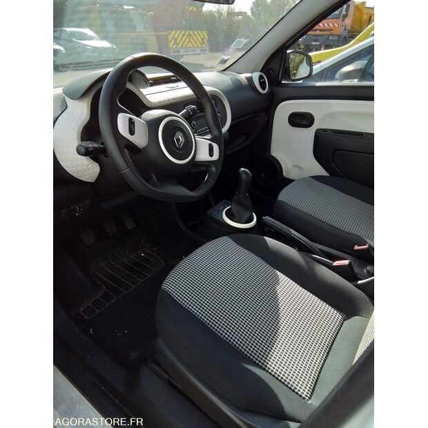 2015 رينو Twingo-42370139