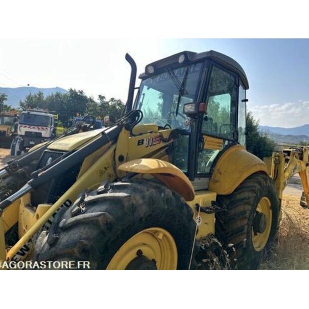 2008 New Holland B115B-42370713