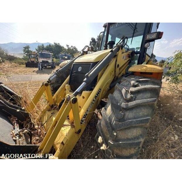 2008 New Holland B115B-42370723