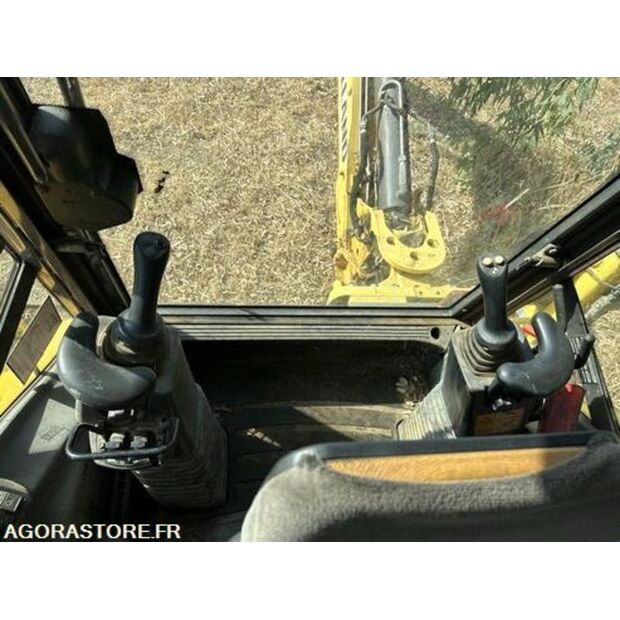 2008 New Holland B115B-42370741