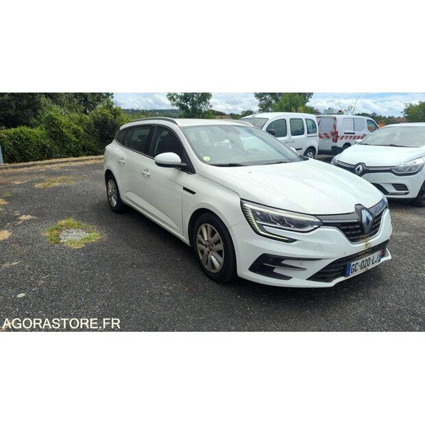 2021 رينو Megane-42372129