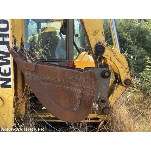 New Holland B115B-42372277