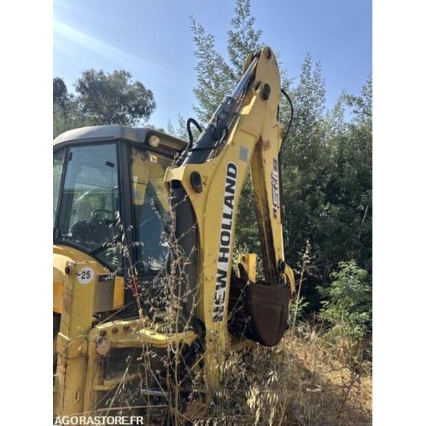 New Holland B115B-42372278