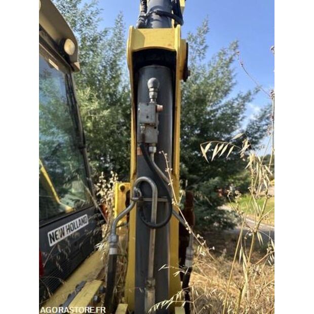 New Holland B115B-42372284