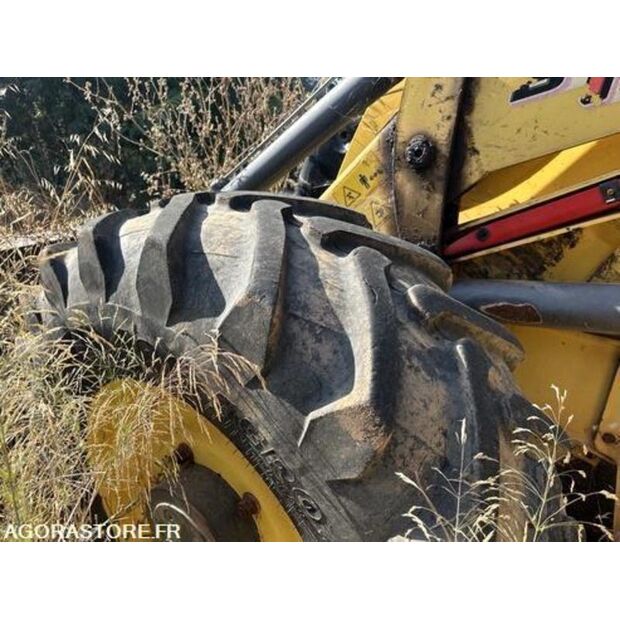 New Holland B115B-42372290