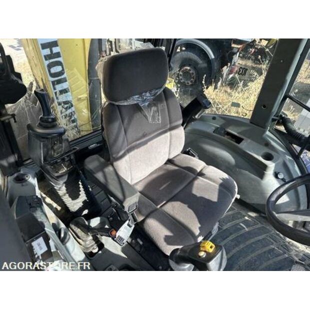 New Holland B115B-42372334