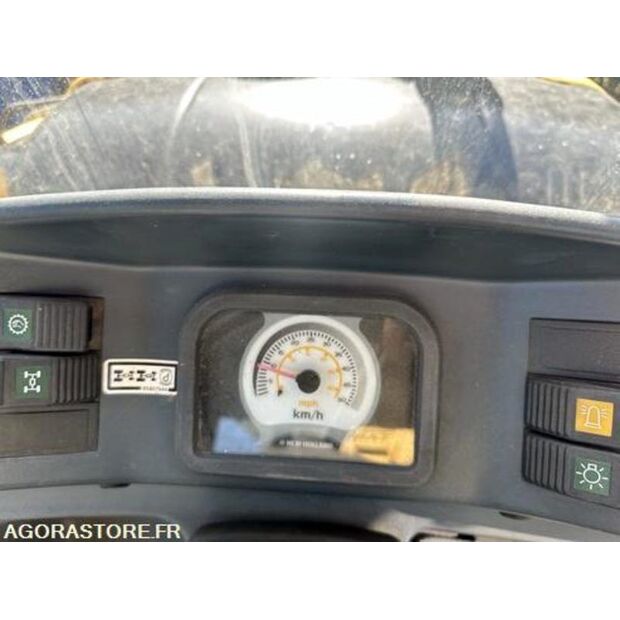 New Holland B115B-42372336