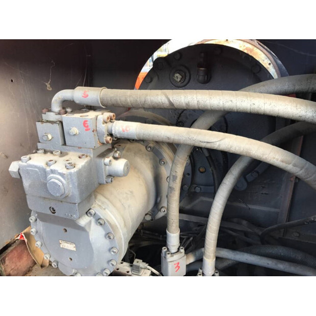 1992 Hitachi KH 230-3-42373227