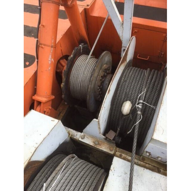 1992 Hitachi KH 230-3-42373228