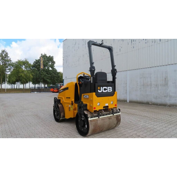 2025 جيه سي بي CT260-120-42373305
