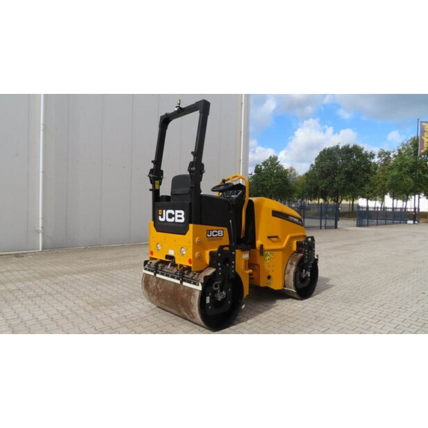 2024 جيه سي بي CT260-120-42373383